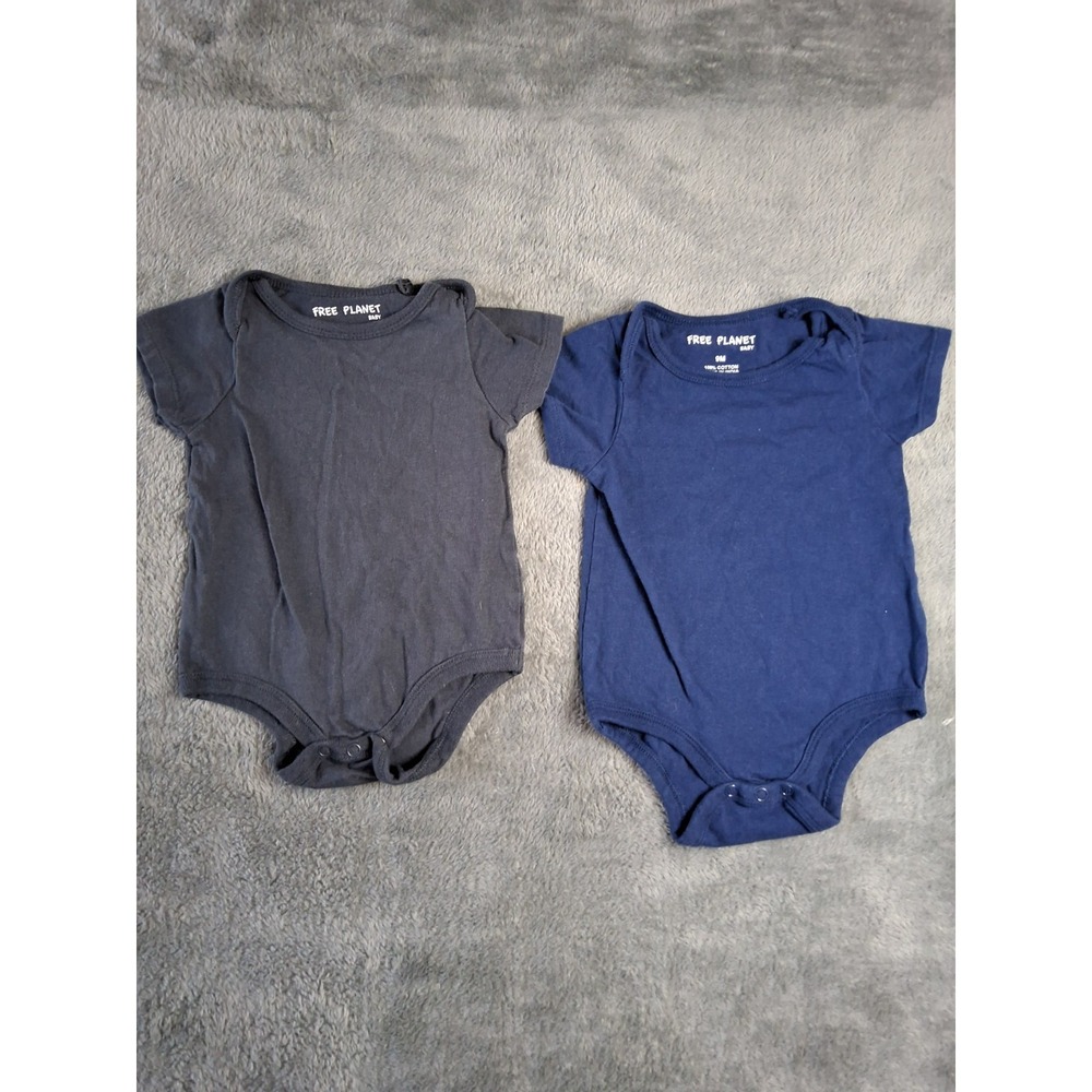 Lot Of 2 Free Planet 9m One size. Gray And Blue. Baby.  Free Planet